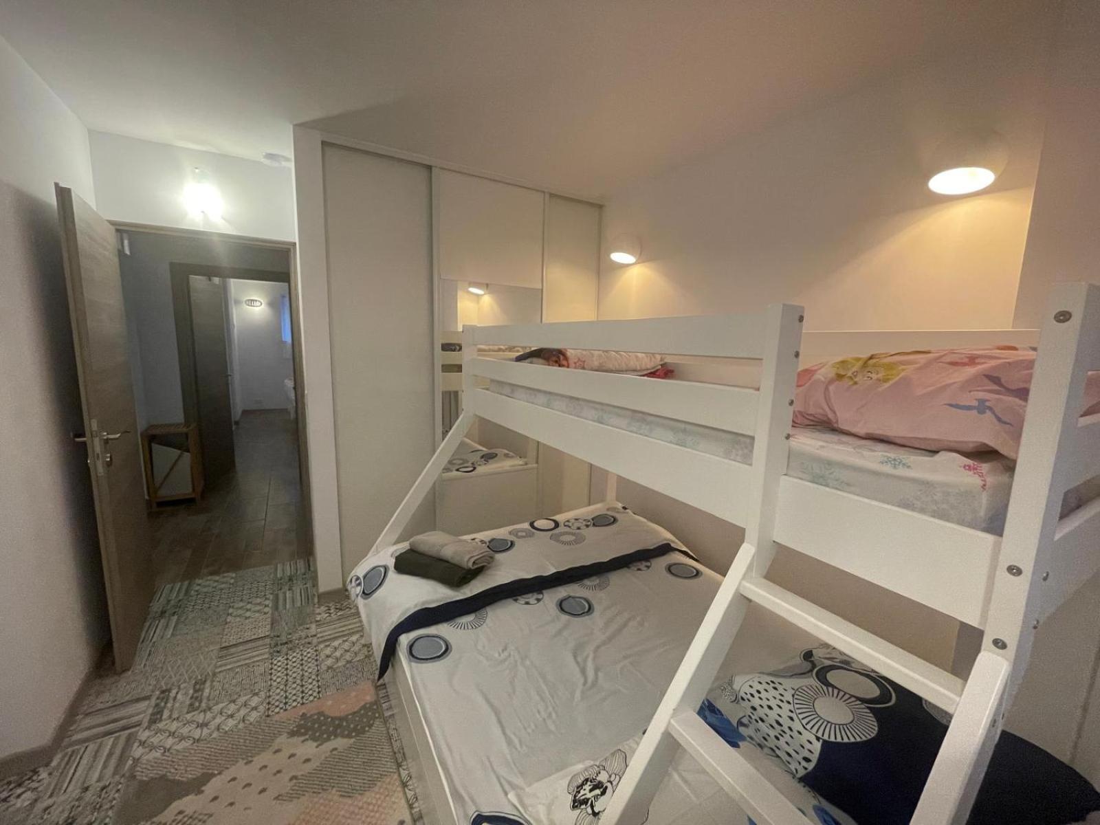 Appartement Proche Centre Parking Public Gratuit
